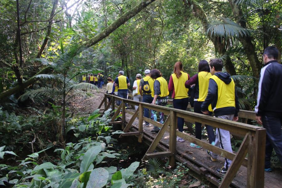 Trilha especial celebra Dia da Árvore e Dia da Fauna em Pinda