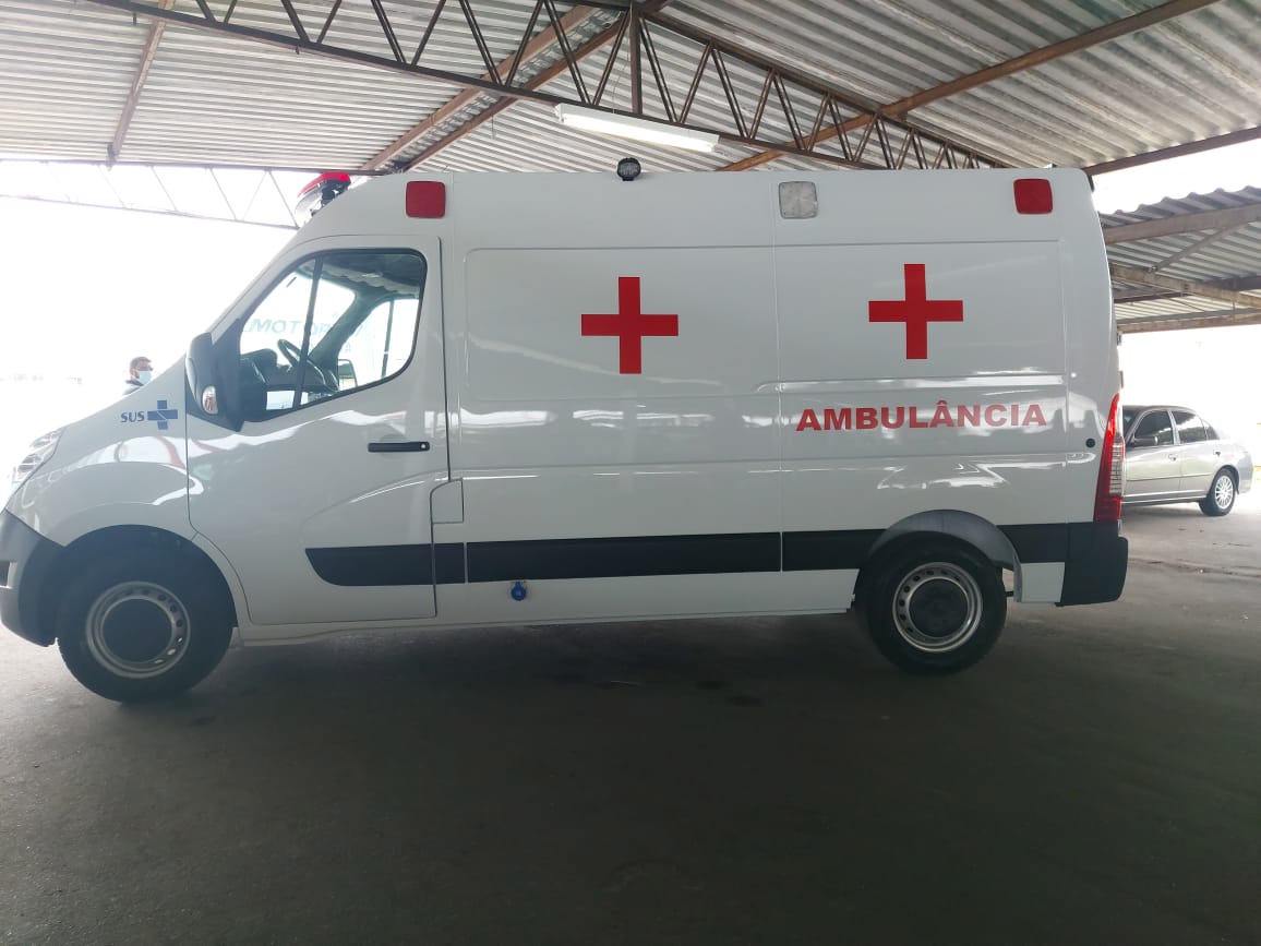 19/03 - -Pindamonhangaba recebe nova ambulância UTI