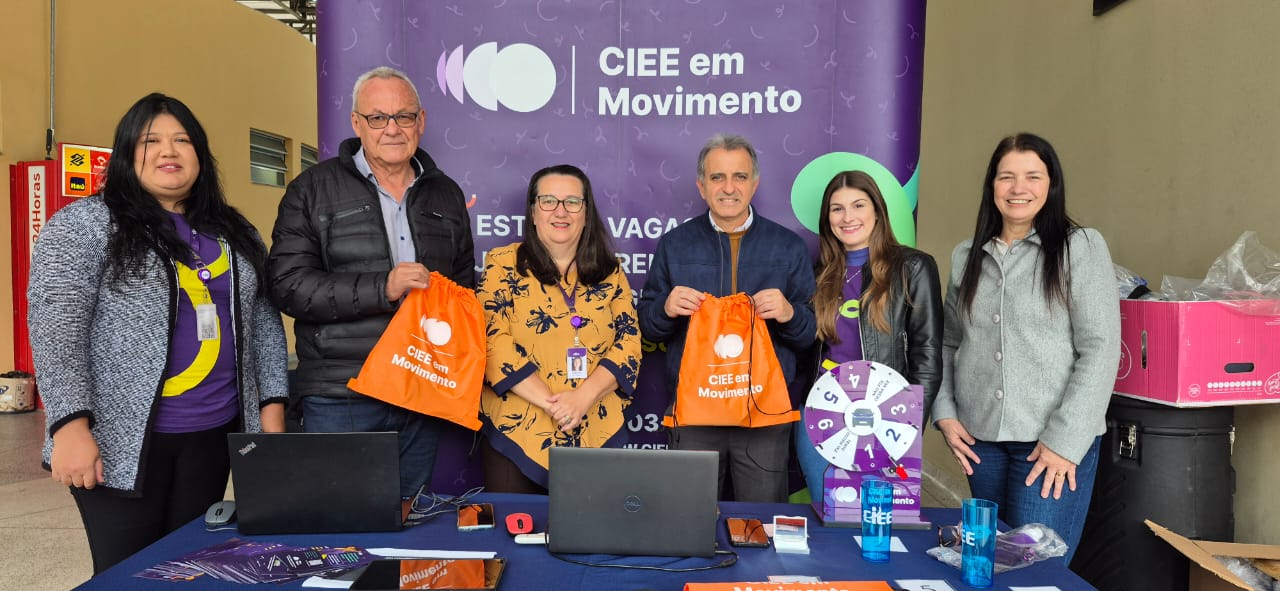 CIEE e Prefeitura encaminham jovens para vagas de estágio e fazem cadastro