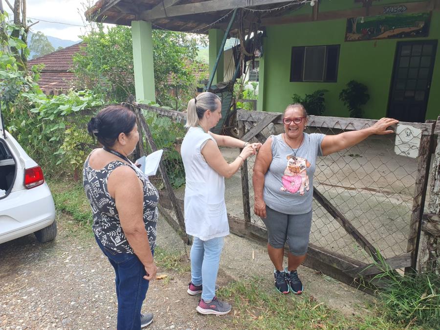 Pinda intensifica vacinação contra a febre amarela