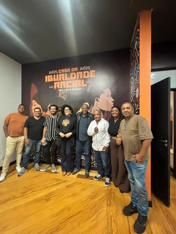 Casa da Igualdade Racial recebe formação sobre letramento racial e defensores populares antirracistas