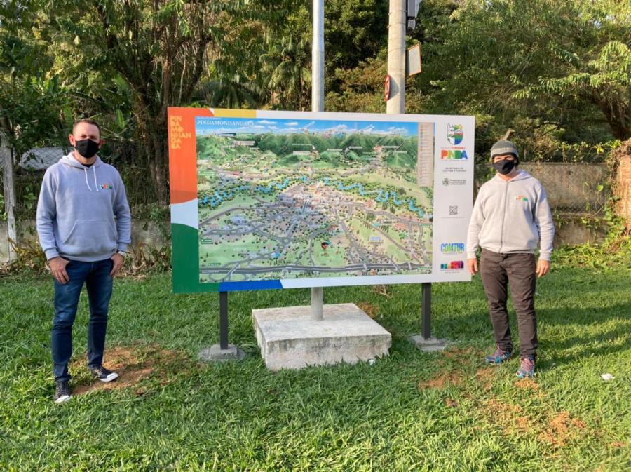 21/06 - Prefeitura instala novos mapas ilustrados na cidade