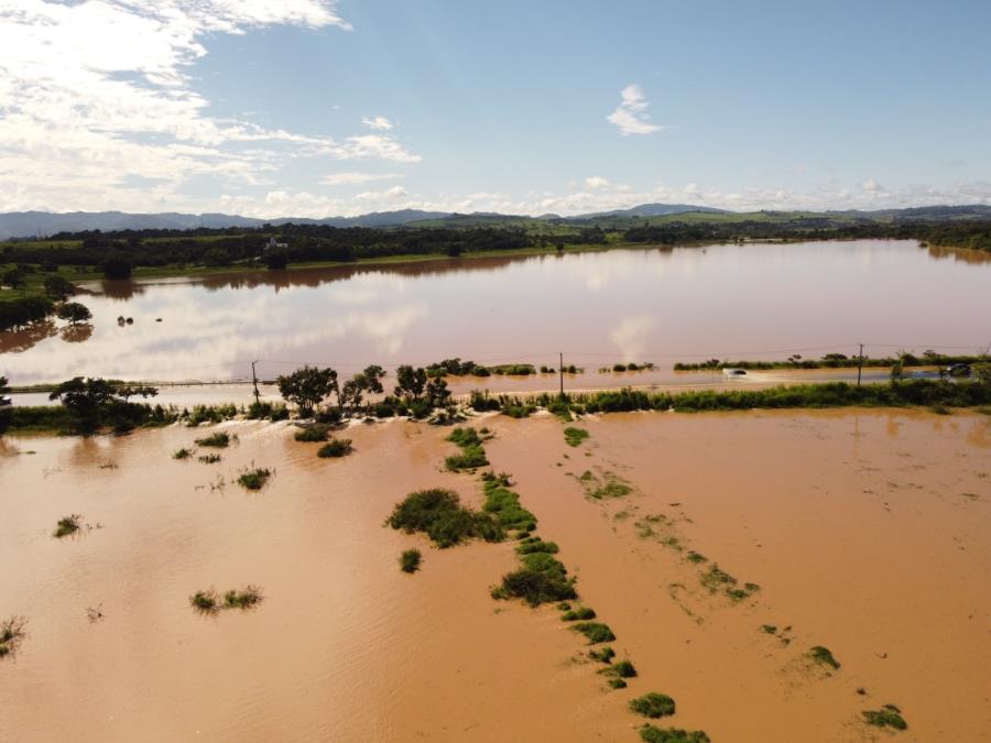 Obras de desassoreamento do Rio Una vão eliminar alagamentos na estrada Pinda–Taubaté