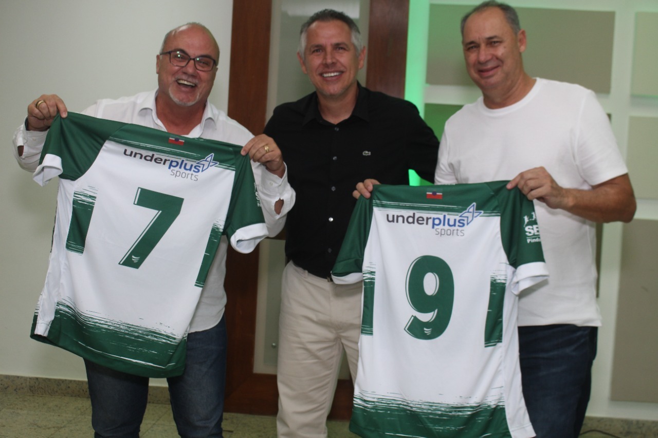 23/02 - Em busca da profissionalização do futebol, Pinda FC é lançado em grande estilo