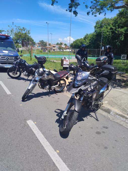 GCM recupera moto roubada durante rondas no Campo Belo