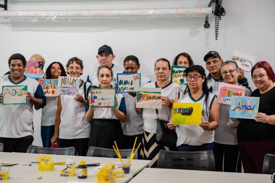Nunca é tarde para aprender: Prefeitura abre matrículas para EJA em Pinda