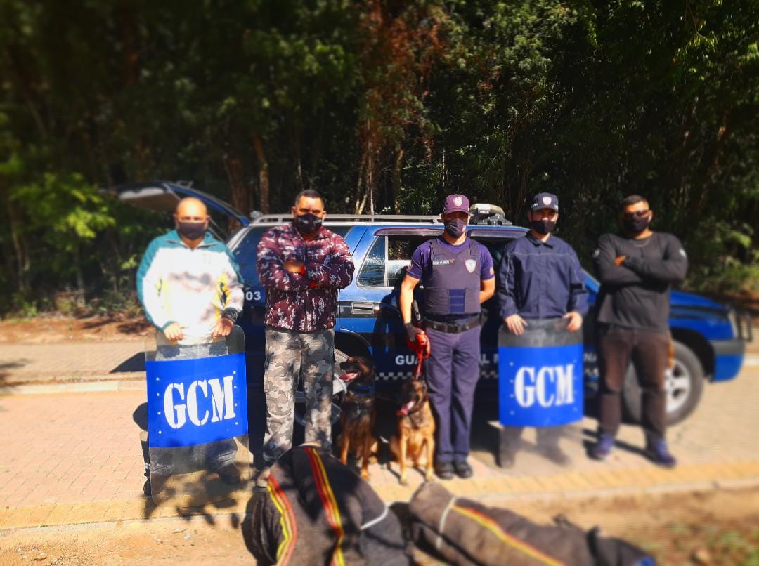 25/06 - Canil da GCM recebe treinamento