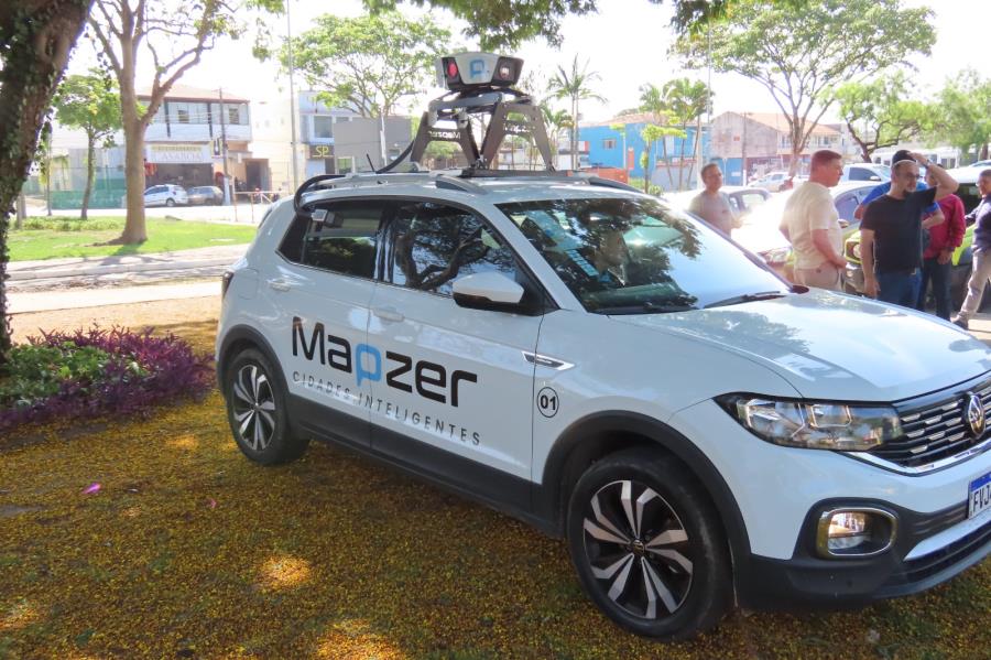 25/09 - Prefeitura de Pinda apresenta veículo inteligente para zeladoria