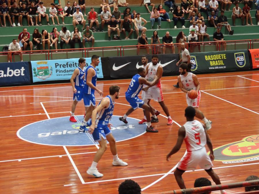 Rodada do basquete masculino terá sete jogos no ginásio do CEMM