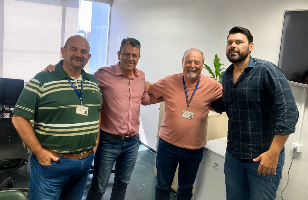 Equipe de Regularização Fundiária de Pinda realiza visita técnica em São José dos Campos para conhecer boas práticas