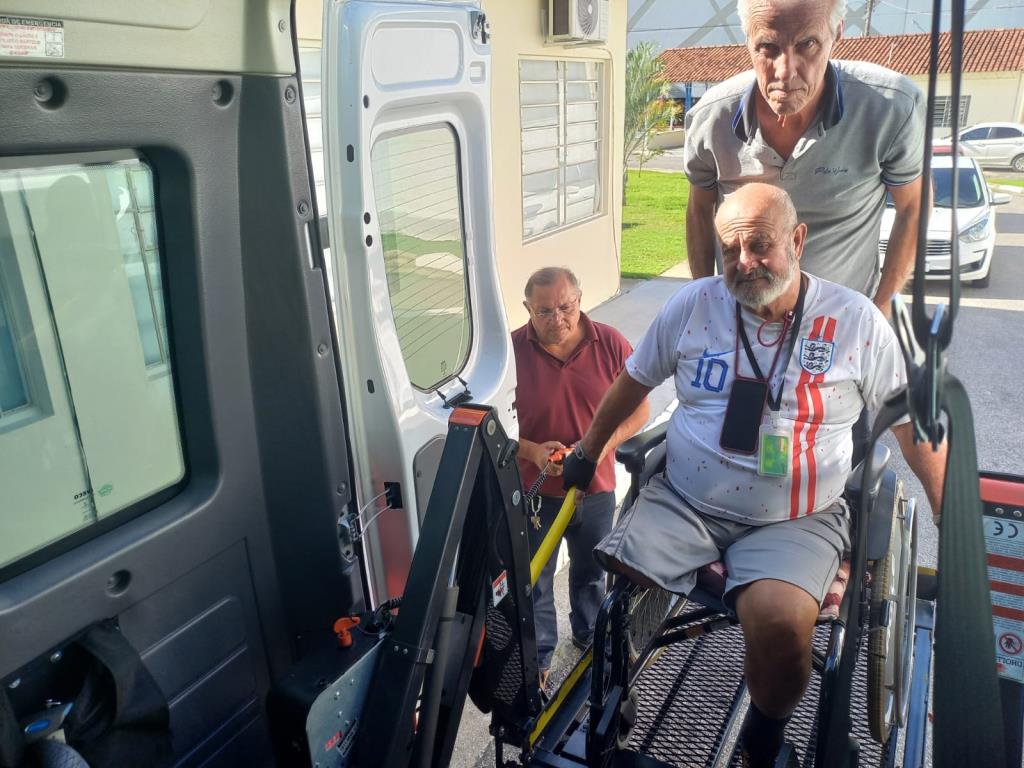 Pinda vai fechar 2025 com atendimento inédito de 51 mil pessoas no transporte da saúde