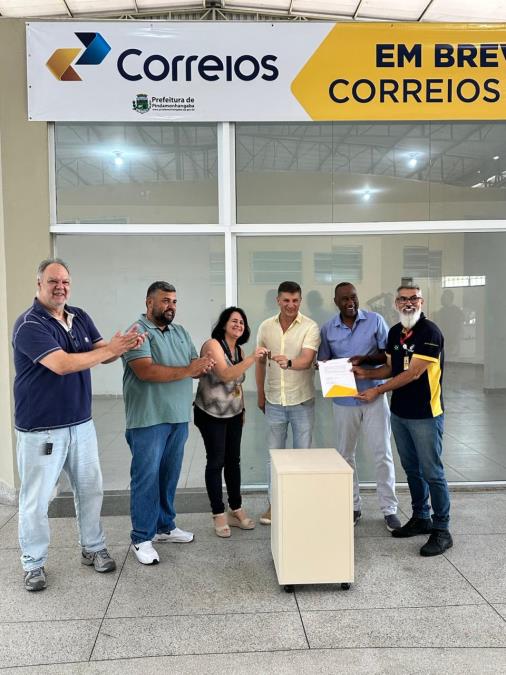 Prefeitura recebe chave simbólica da unidade dos Correios de Moreira César