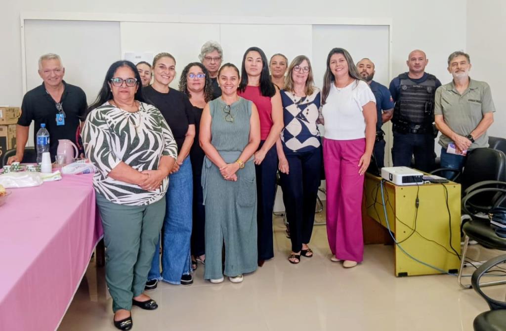 Prefeitura de Pindamonhangaba participa de reunião para alinhamento do fluxo de atendimento à mulher vítima de violência