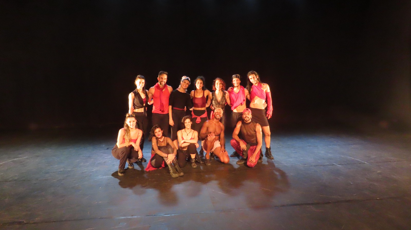 27/03 - Espetáculo Casa Forte comemora 40 anos da Raça Cia de Dança