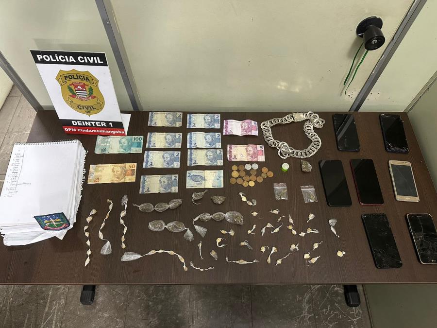 Após investigações, Polícia Civil flagra ponto de droga no Castolira e menor é encaminhado para Fundação Casa
