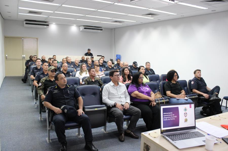 GCM de Pinda realiza palestra de alinhamento operacional da Patrulha Maria da Penha