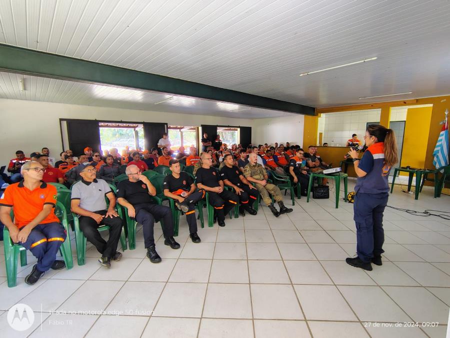 Defesa Civil de Pindamonhangaba participa do Treinamento Chuvas de Verão 2024/2025 em Ubatuba