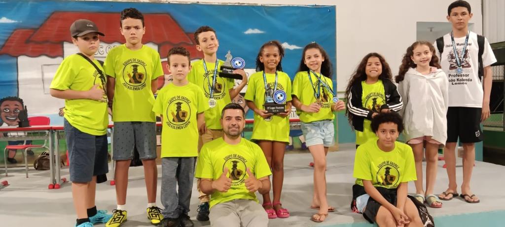 Escola João Kolenda Lemos sedia etapa final do Circuito Valeparaibano de Xadrez Escolar 2025 e celebra desempenho dos alunos