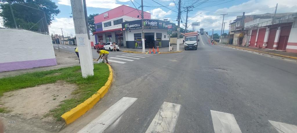 Especial Zeladoria: Força-tarefa deixa a cidade mais bonita e atrativa para as festividades de fim de ano