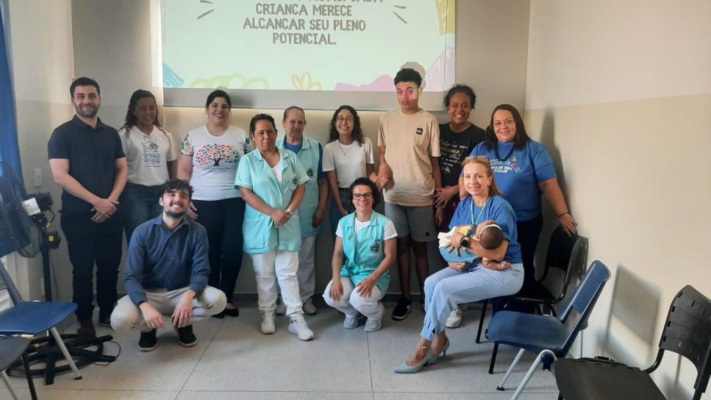 Prefeitura promove palestra sobre autismo na UBS Mantiqueira