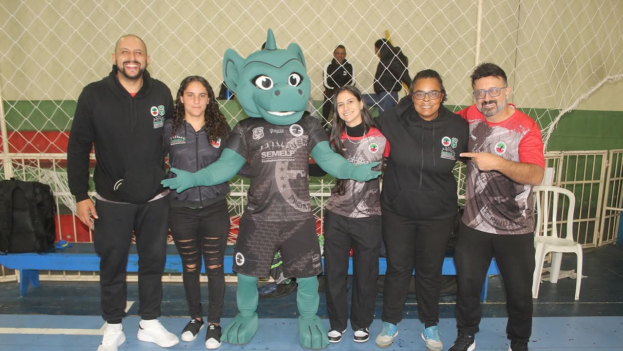 Futsal feminino cresce e ganha força em Pindamonhangaba