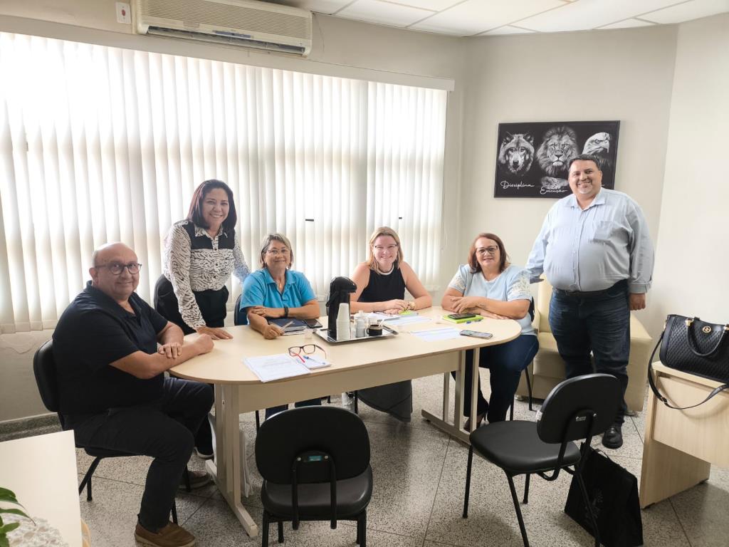 Assistência Social realiza reunião de alinhamento com Conselhos Municipais para planejamento de 2026