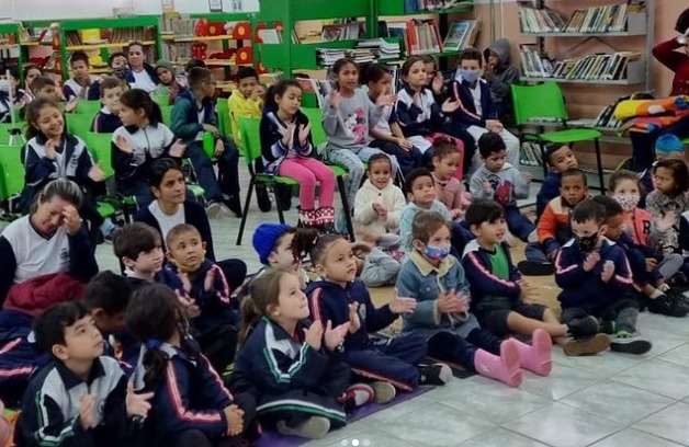 29/09 - Prefeitura de Pinda promove passeio nas bibliotecas com alunos
