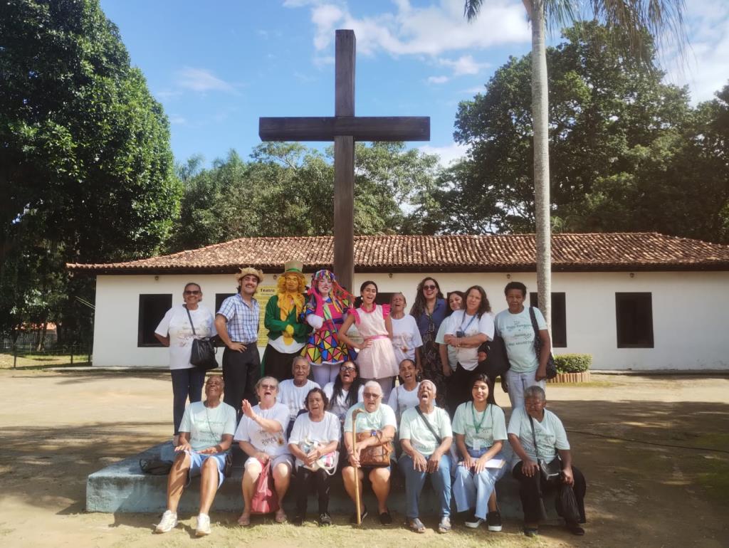 CRAS Araretama promove passeio cultural e fortalece vínculos do grupo “Sementes e Ramos”