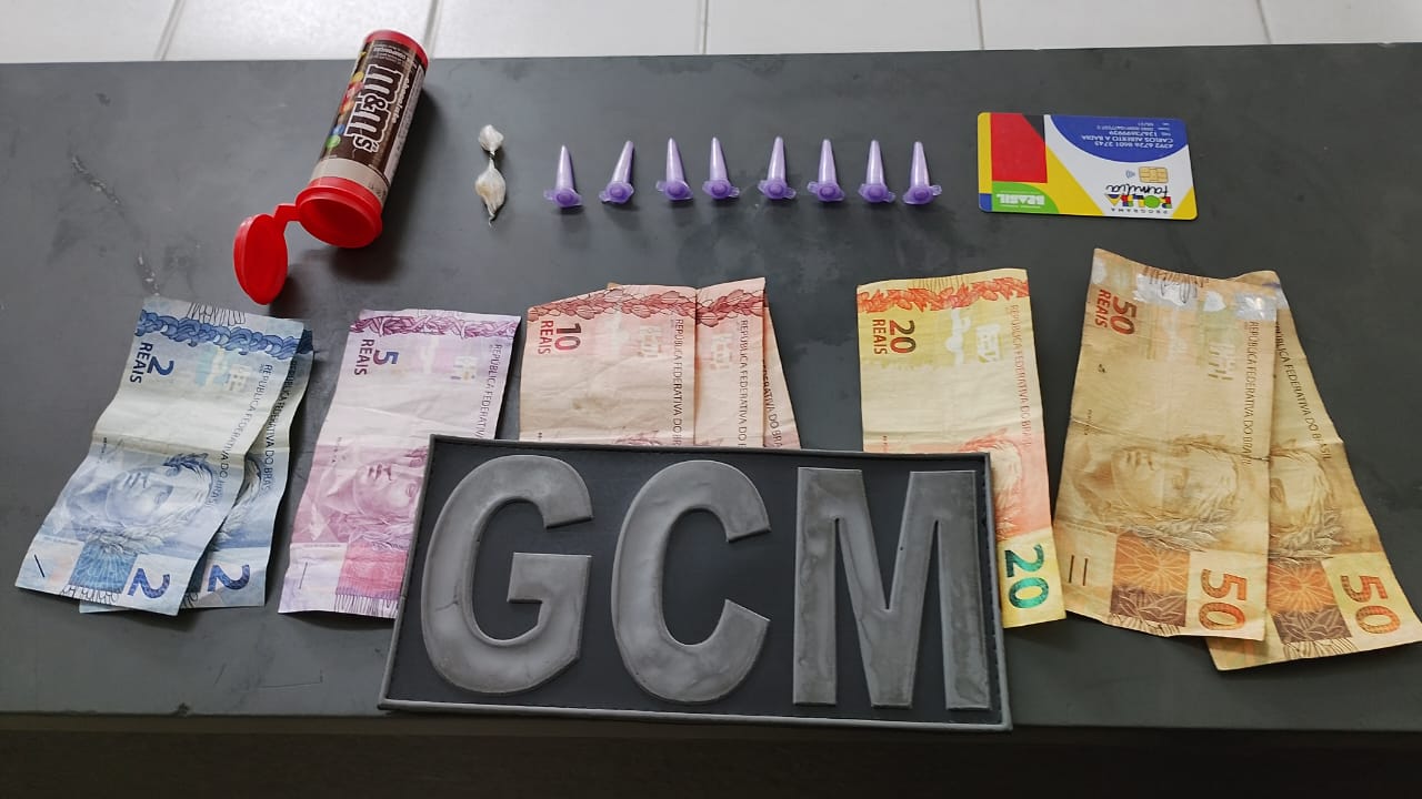 GCM prende homem por tráfico de drogas no centro da cidade
