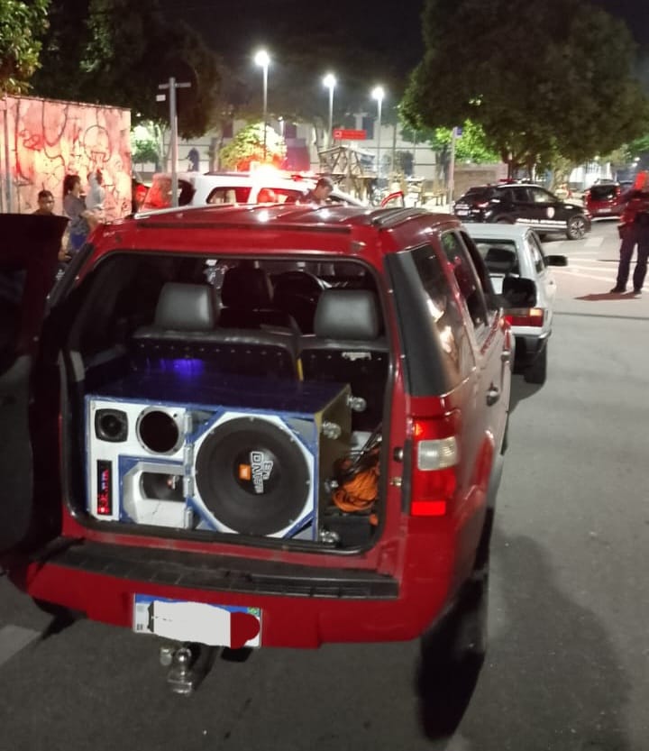 Operação em conjunto PM e GCM combate perturbação de sossego na Praça do Quartel