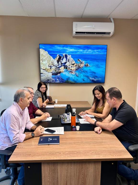 Pinda faz reunião com diretor de Desenvolvimento do Estado e para tratar de emprego, qualificação e investimentos