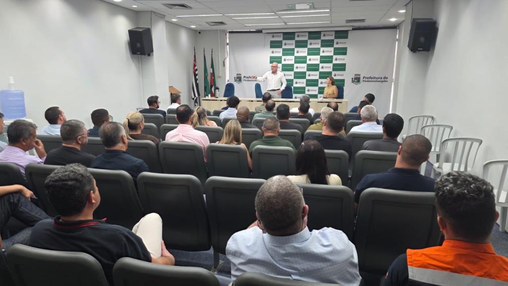 Com período pós-chuvas, ações de zeladoria são intensificadas e têm nova dinâmica em Pinda