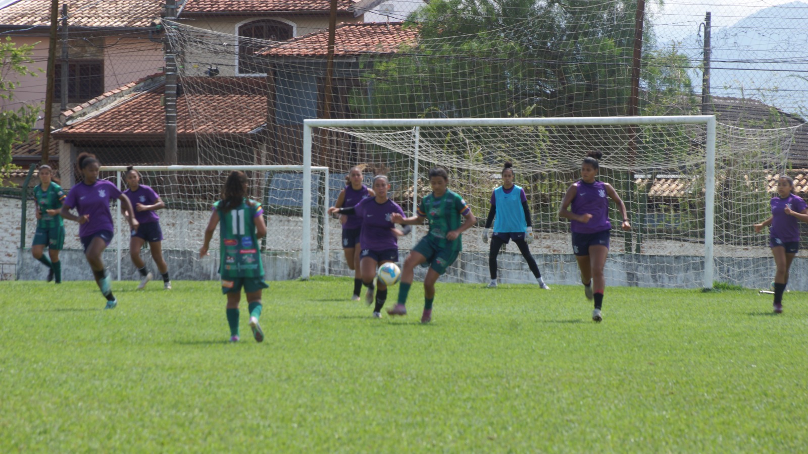 Time feminino de Pinda faz amistoso contra Corinthians Sub 20