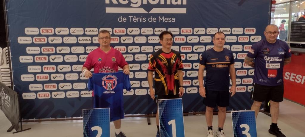Pinda conquista cinco ouros e 14 pódios na Liga Valeparaibana de Tênis de Mesa
