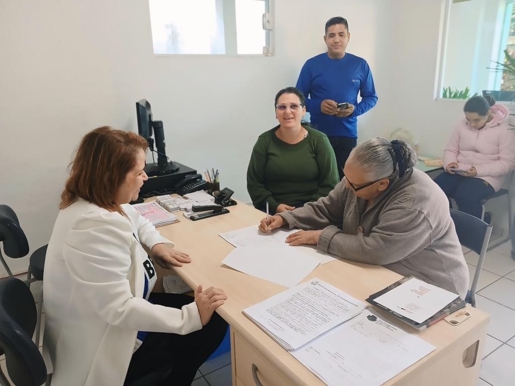 Programa Meu Bairro é Legal avança e Prefeitura intensifica entrega de documentos para regularização de imóveis