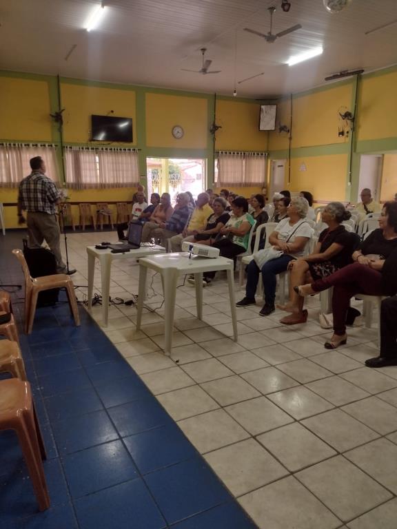 Palestra “Boa Vida” promove tarde de aprendizado e bem-estar para a melhor idade na ACCI Vila Rica