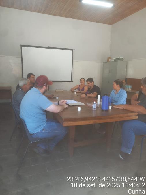 Desenvolvimento Rural troca experiências com produtores de queijo de Cunha