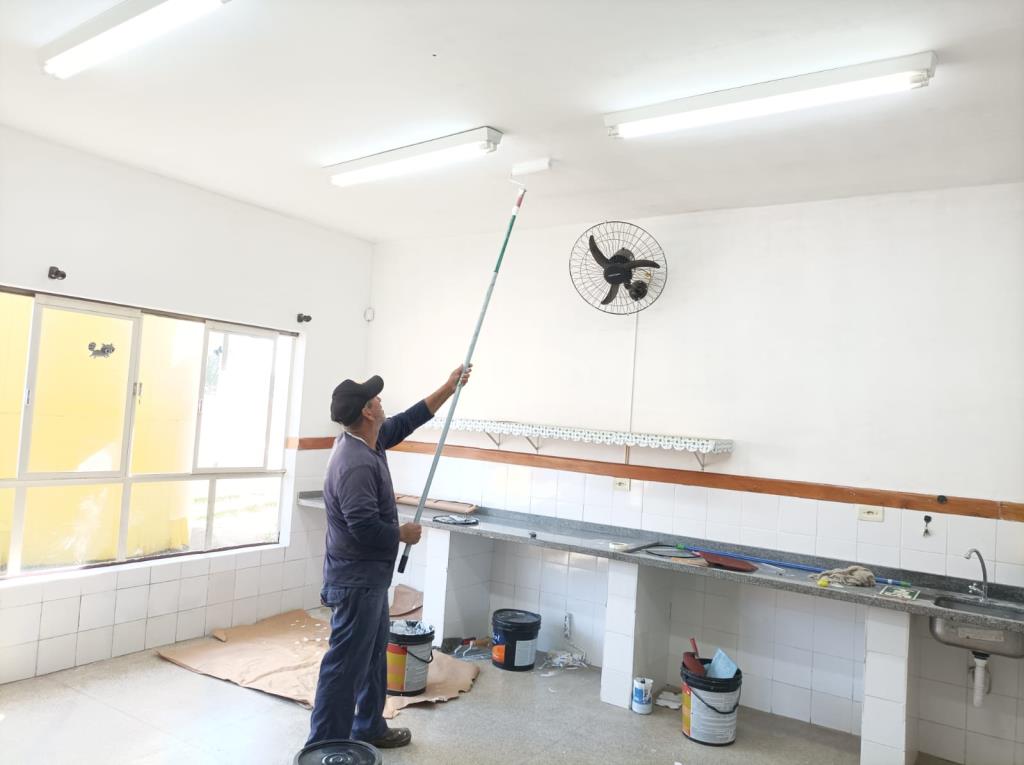 Prefeitura intensifica manutenção preventiva em escolas municipais e amplia melhorias nas unidades de ensino
