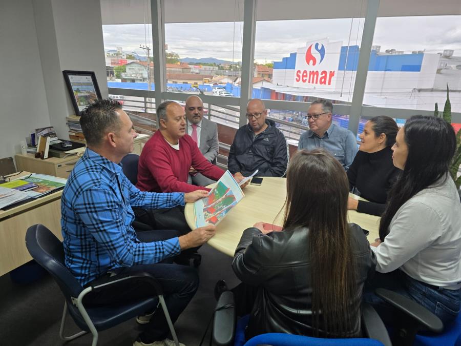 Prefeitura realiza primeira reunião preparatória para o Natal 2025 em meio a medidas de contenção de gastos