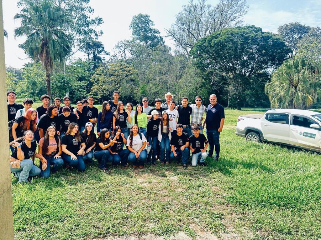 Desenvolvimento Rural fortalece formação prática de alunos voltados ao agronegócio em Pinda