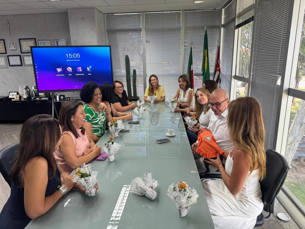 Secretárias municipais recebem homenagem especial pelo Dia da Mulher