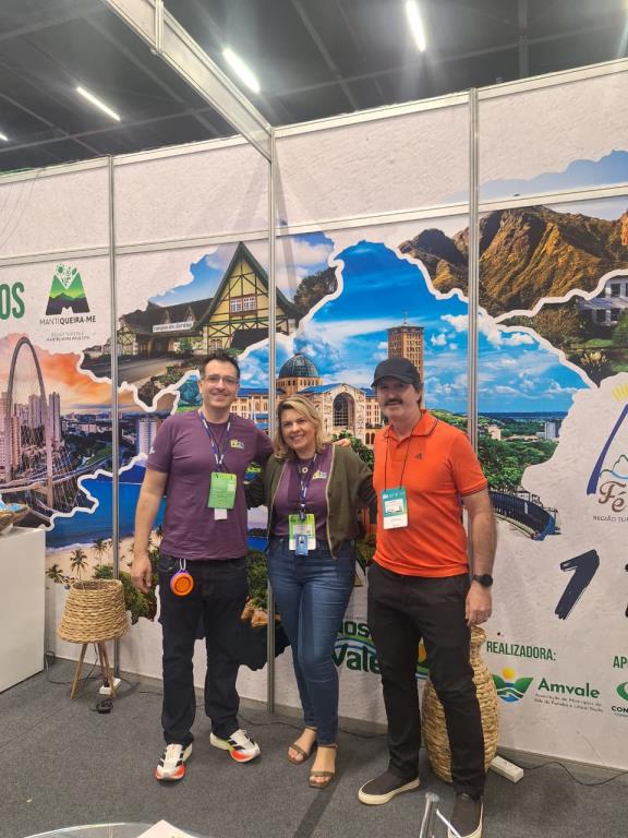 Prefeitura marca presença na Feira do Empreendedor 2025 e mostra potencial turístico