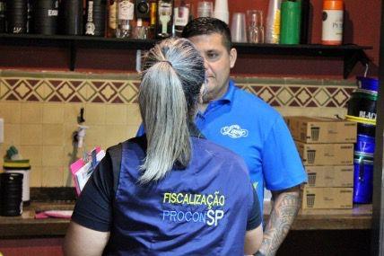 Retrospectiva 2025: Ações de educação, atendimento e fiscalização marcam defesa do consumidor em 2025