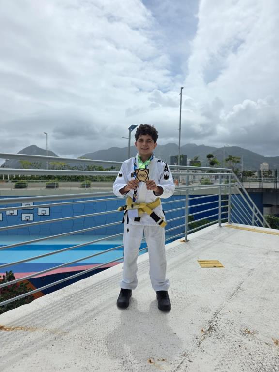 Jovem Atleta de Jiu-Jitsu se destaca no Rio e leva o nome de Pinda ao pódio