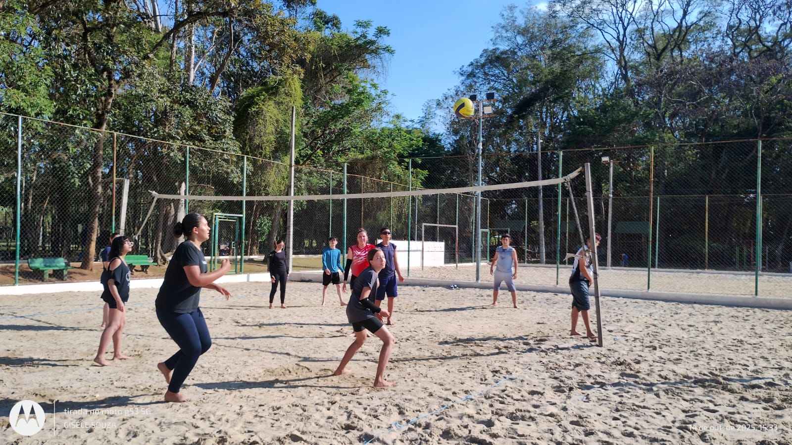 Secretaria de Esportes e Lazer promove integração esportiva com alunos do Zito