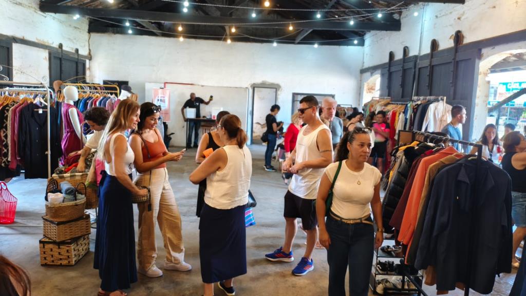 Armazém da Lagoa recebe 6° Encontro de Brechós com grande participação e ações em prol da causa animal