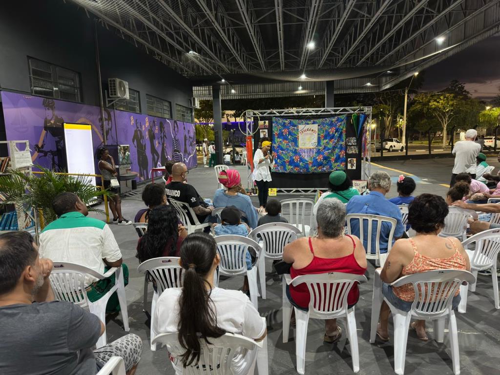 Pindamonhangaba celebra o Mês da Consciência Negra com programação cultural, rodas de diálogo e apresentação do totem interativo de João do Pulo