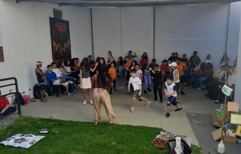 Casa da Igualdade Racial recebe 160 novos livros e reforça acervo da Biblioteca do Povo Negro