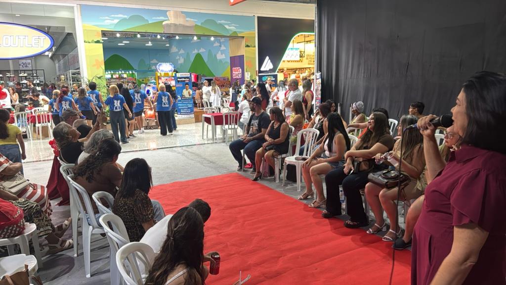 Prefeitura, UniFUNVIC e Shopping Pátio Pinda realizam 6ª edição do desfile “Mães que Brilham Todos os Dias”