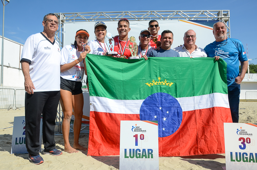 Galeria de fotos da final e premiação do vôlei de praia dos Regionais